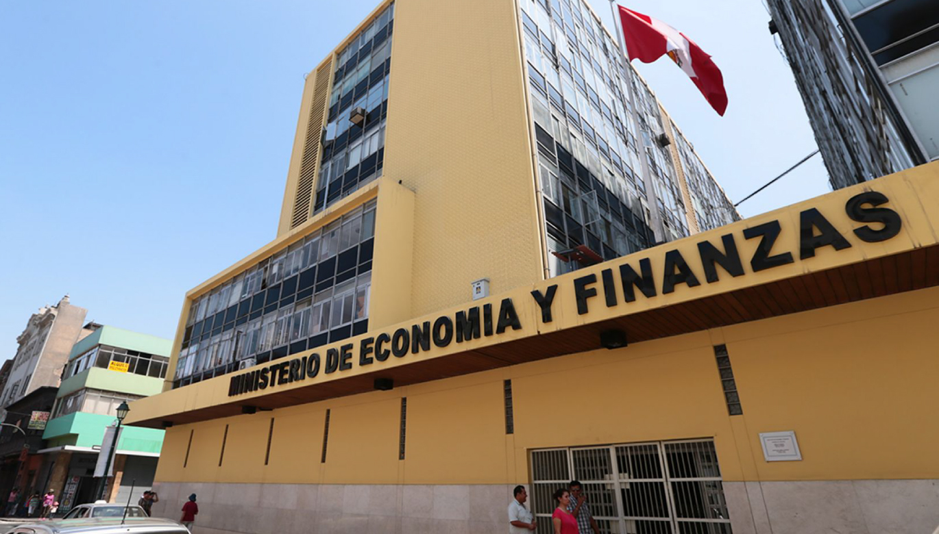 DÉFICIT FISCAL DE 2024 SUPERÓ LA REGLA FISCAL Y ALCANZÓ UN 3.6% DEL PBI