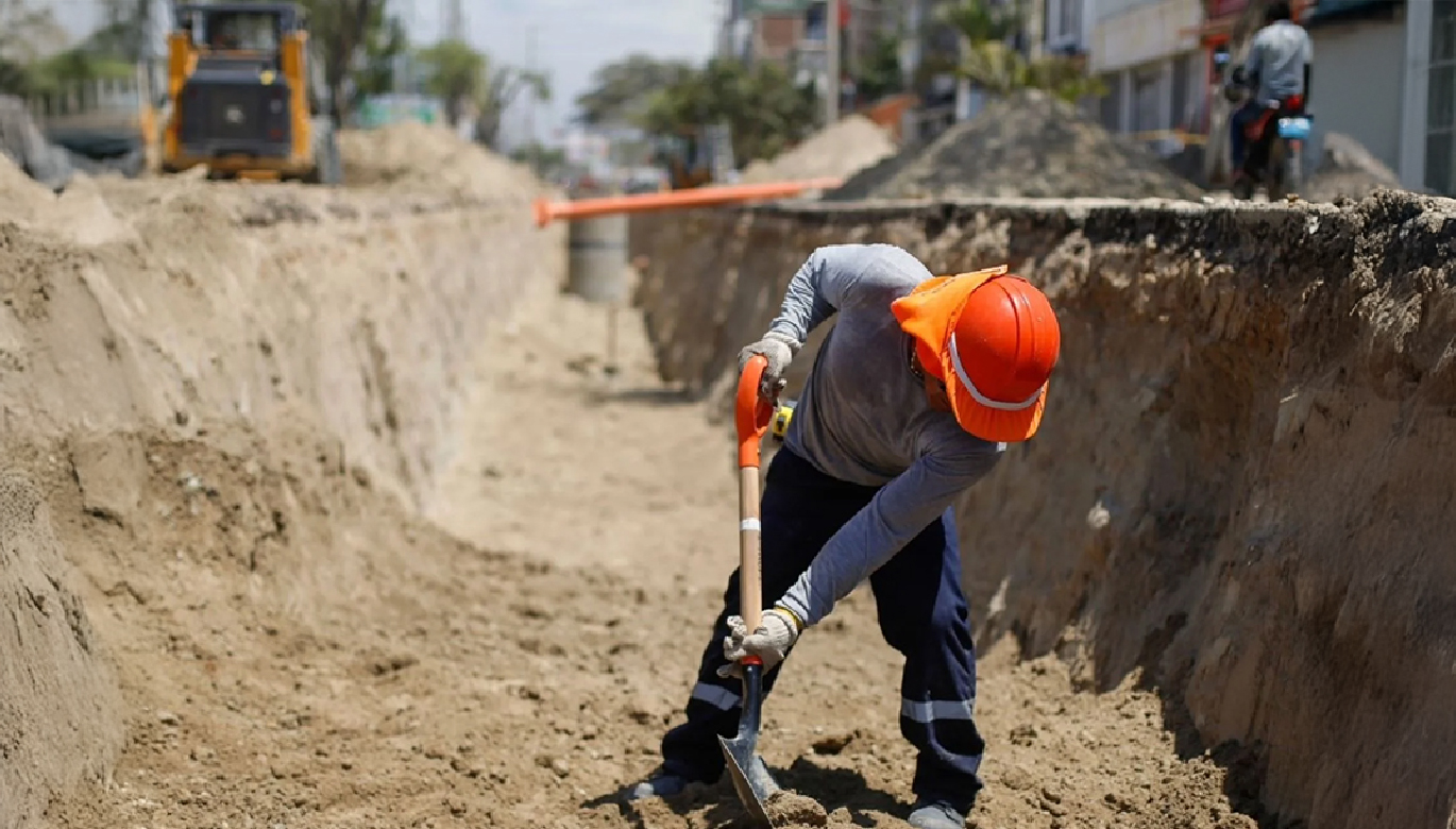 ¿FALTA DE RECURSOS O DE CAPACIDADES? LAS MUNICIPALIDADES CON MAYORES MONTOS PARA INVERSIÓN SIN EJECUTAR