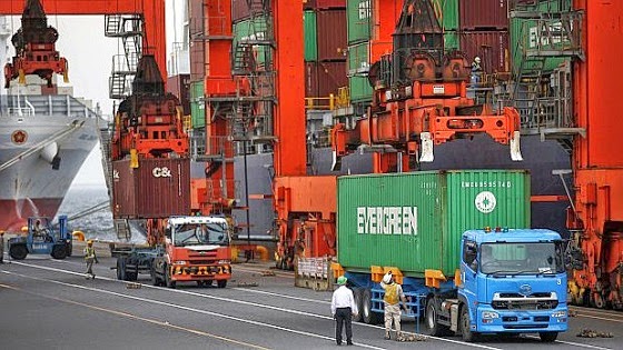 Las importaciones en caída libre