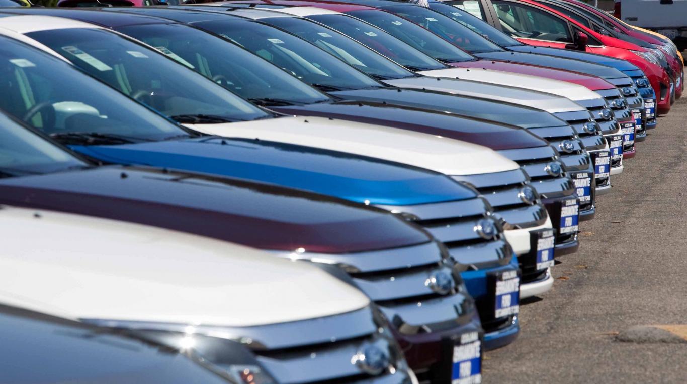 Importaciones de automóviles se recuperan