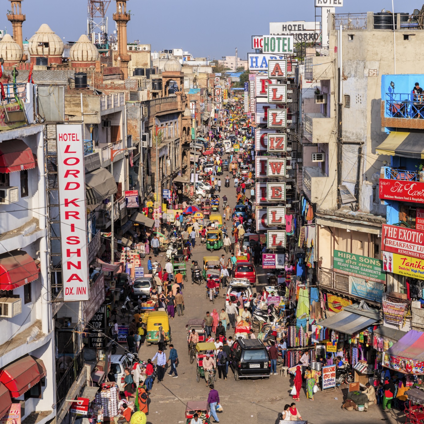 INDIA: CADA VEZ MÁS CERCA