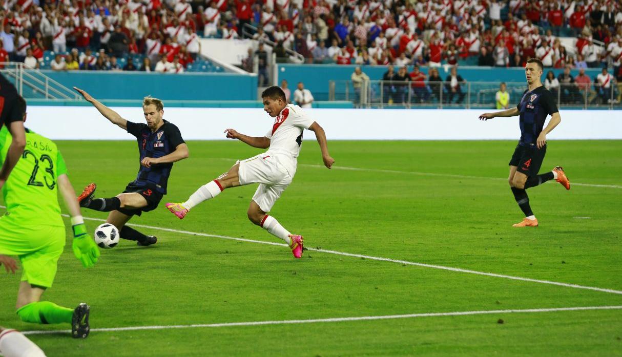 SEGUNDO TIEMPO: A METER GOLES