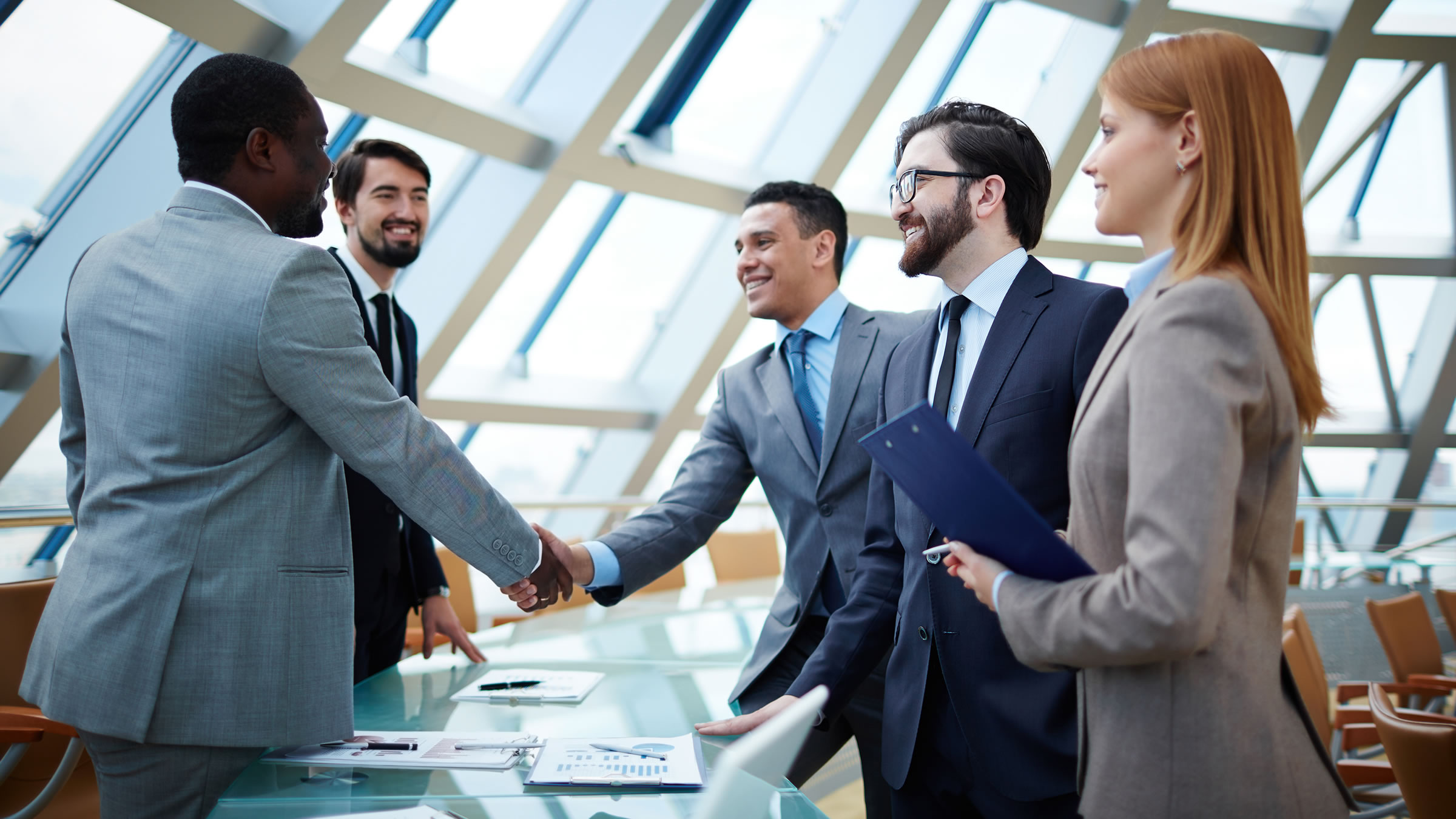 AMBIENTE DE NEGOCIOS