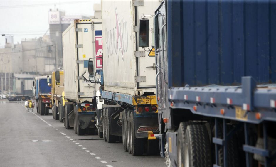 DISPARÁNDOLE A LA COMPETITIVIDAD