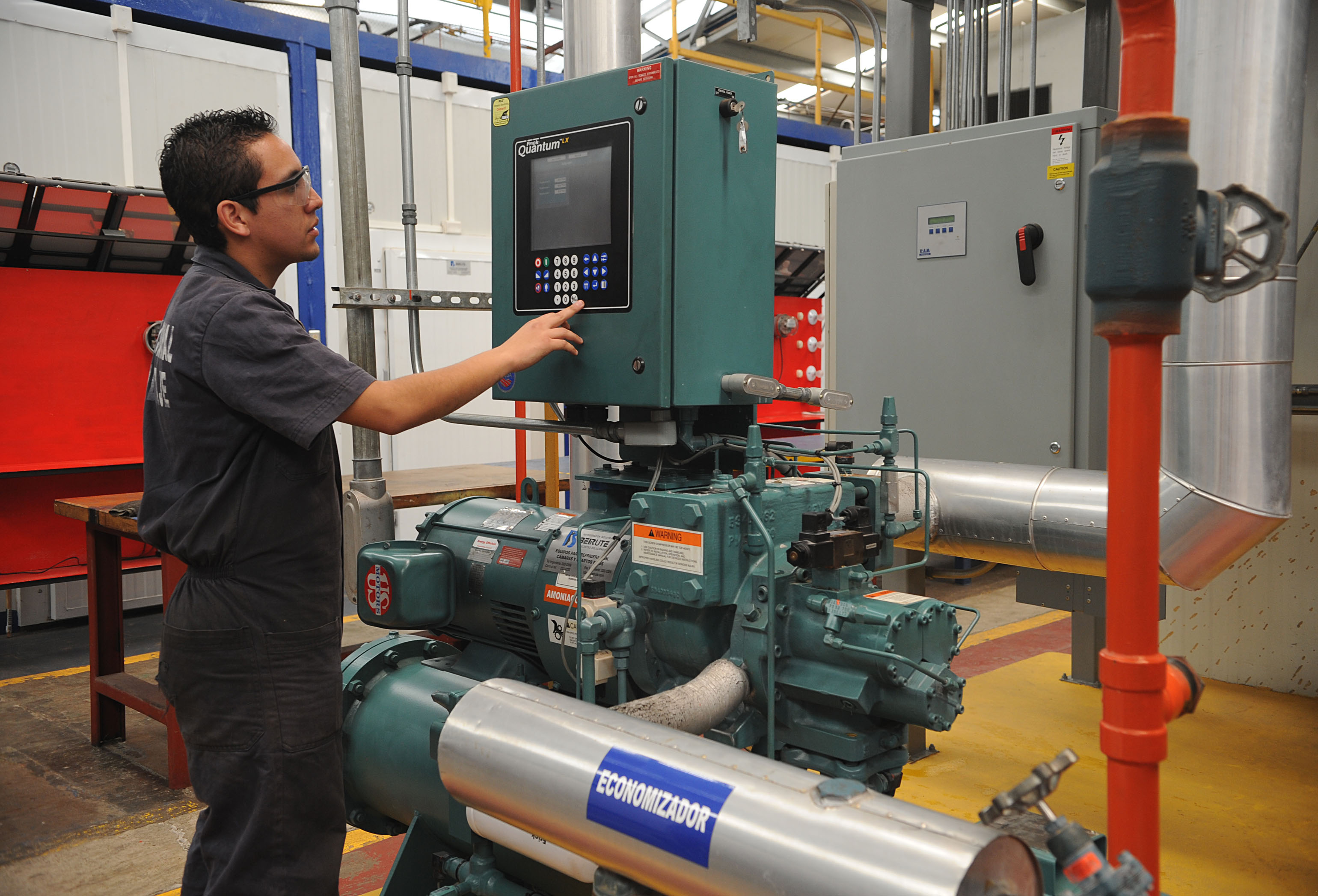 PERSPECTIVAS LABORALES PARA PROFESIONALES TÉCNICOS