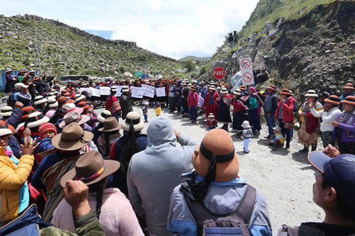 LA IMPORTANCIA DE SOLUCIONAR LOS CONFLICTOS SOCIALES EN EL PERÚ