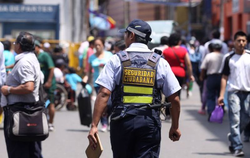 EL GASTO PÚBLICO PARA SEGURIDAD CIUDADANA CRECIÓ MÁS DEL 50%, PERO LA PERCEPCIÓN DE INSEGURIDAD SE MANTIENE ALTA