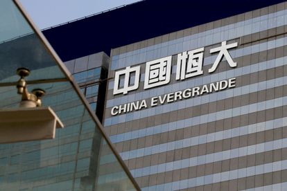 CAÍDA DE EVERGRANDE REDUCIRÍA EL CRECIMIENTO DEL PBI CHINO DEL 8.2% AL 7.8% EN 2021