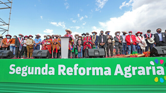 ¿REFORMA AGRARIA O POPULISMO PARA EL CAMPO?