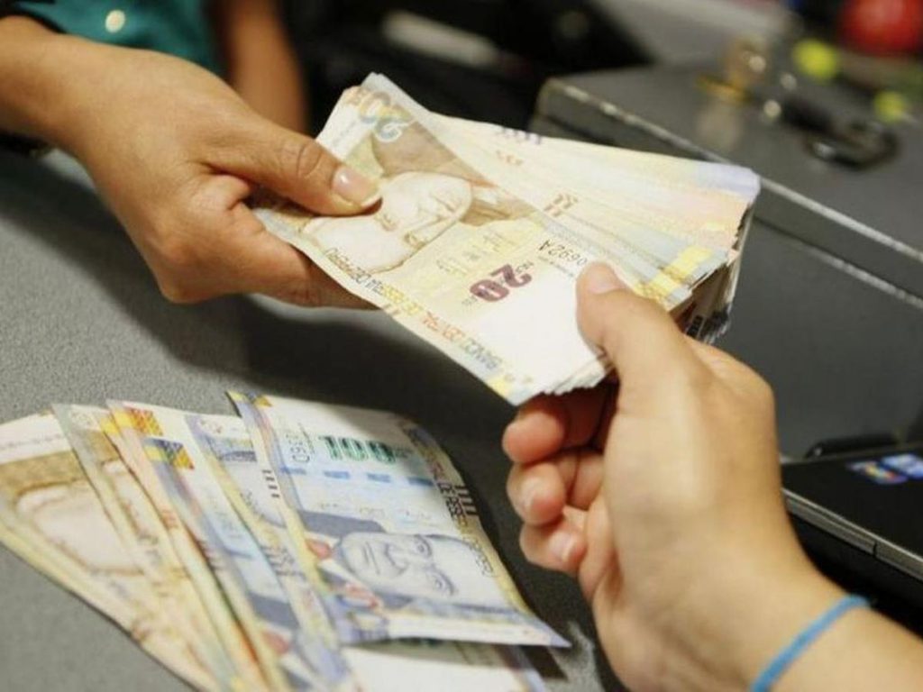 CRÉDITOS OTORGADOS A GRANDES, MEDIANAS Y MICROEMPRESAS CRECIERON UN 7.3% EN DICIEMBRE DE 2021