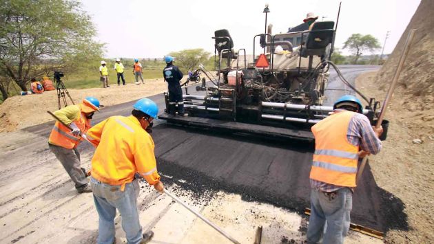 GOBIERNOS LOCALES IMPULSAN LA INVERSIÓN PÚBLICA ANTE LA CAÍDA DEL GOBIERNO NACIONAL