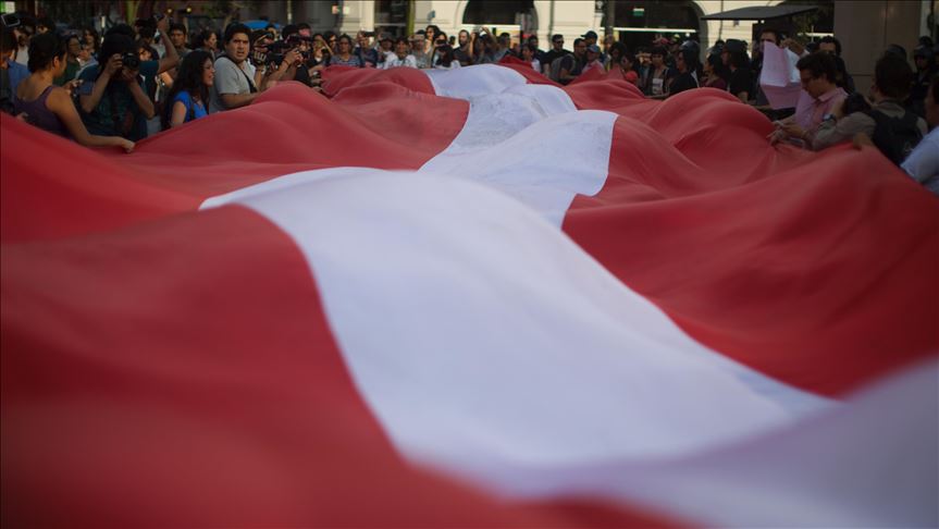 ¡PÓNGANSE LA CAMISETA DEL PERÚ!