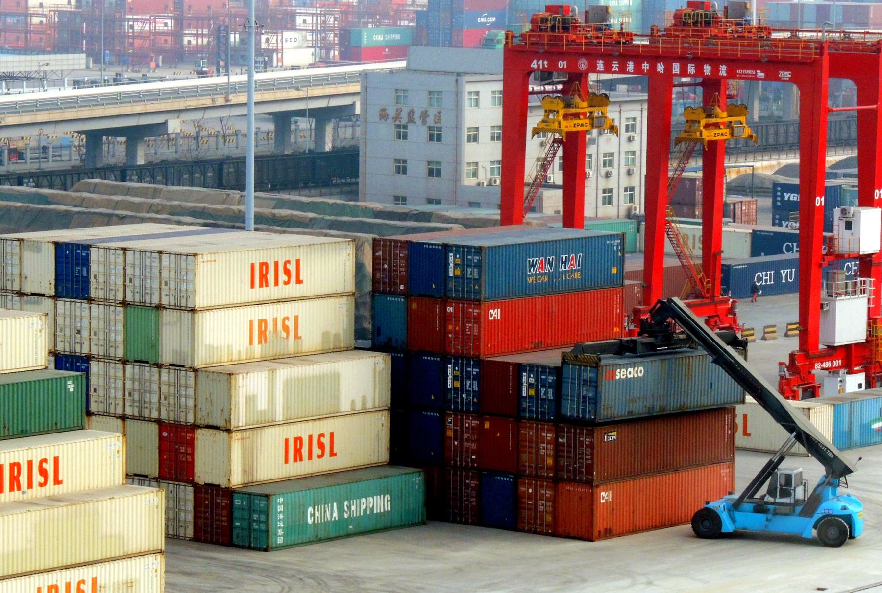 IMPORTACIONES PERUANAS CRECIERON UN 23.2% EN LOS PRIMEROS CUATRO MESES DEL AÑO