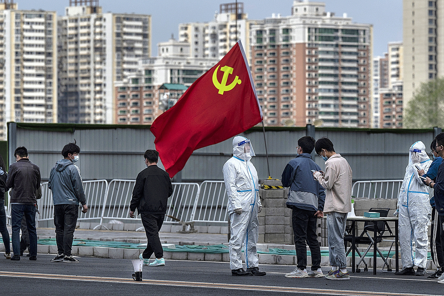 ¿CÓMO VIENE AFECTANDO AL MUNDO LA POLÍTICA COVID CERO APLICADA POR CHINA?