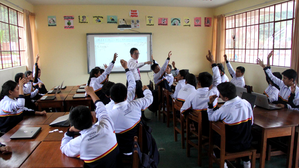 22 DEPARTAMENTOS TIENEN MENOR COBERTURA DE SERVICIOS BÁSICOS EN LAS ESCUELAS PÚBLICAS QUE EN 2018