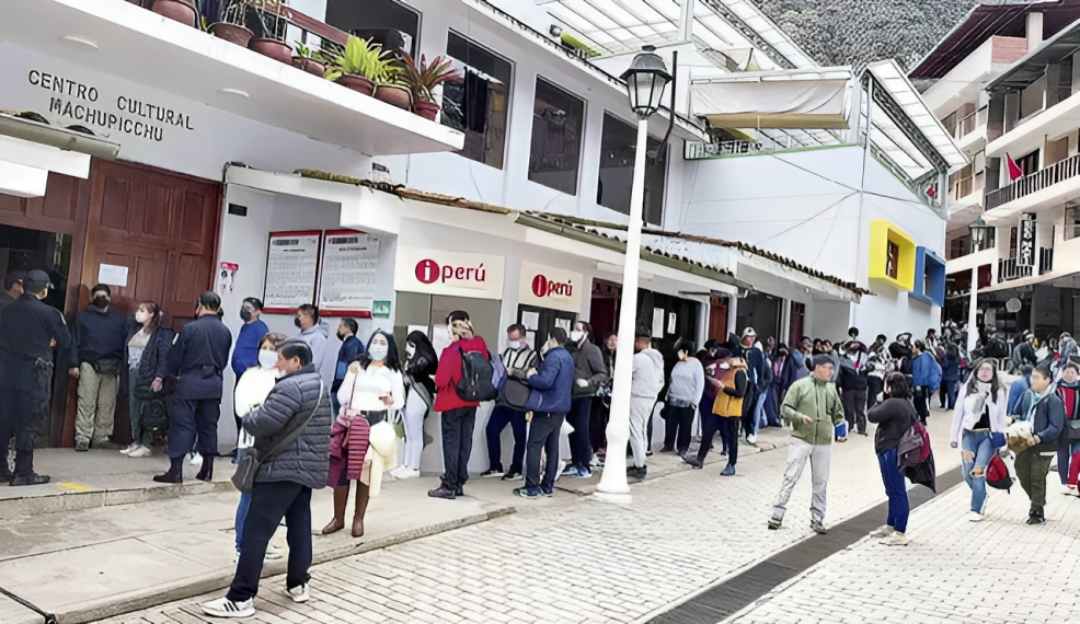 LIBEREMOS MACHU PICCHU*