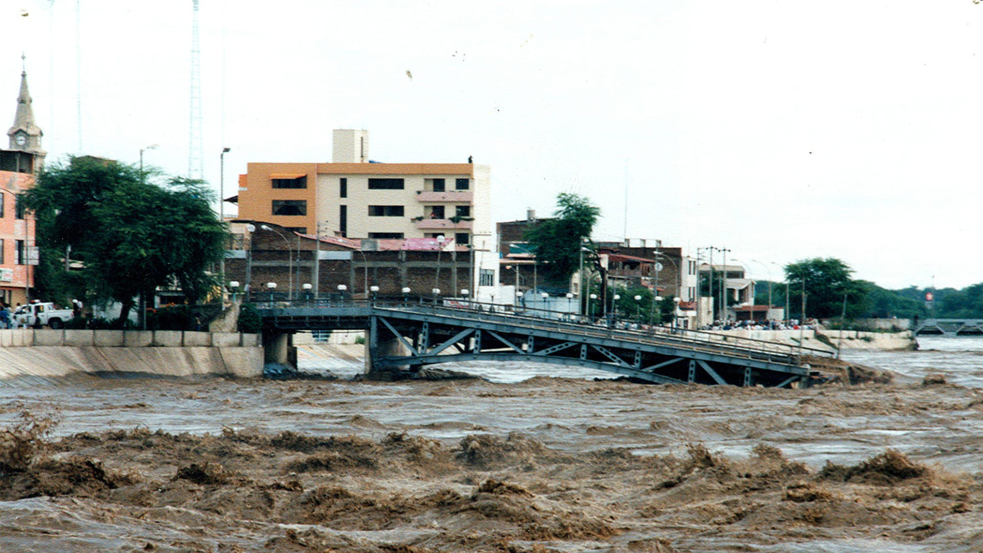 A POCO DE ACABAR EL AÑO, TODAVÍA NO SE USAN S/ 6,235 MILLONES PARA ENFRENTAR AL FEN