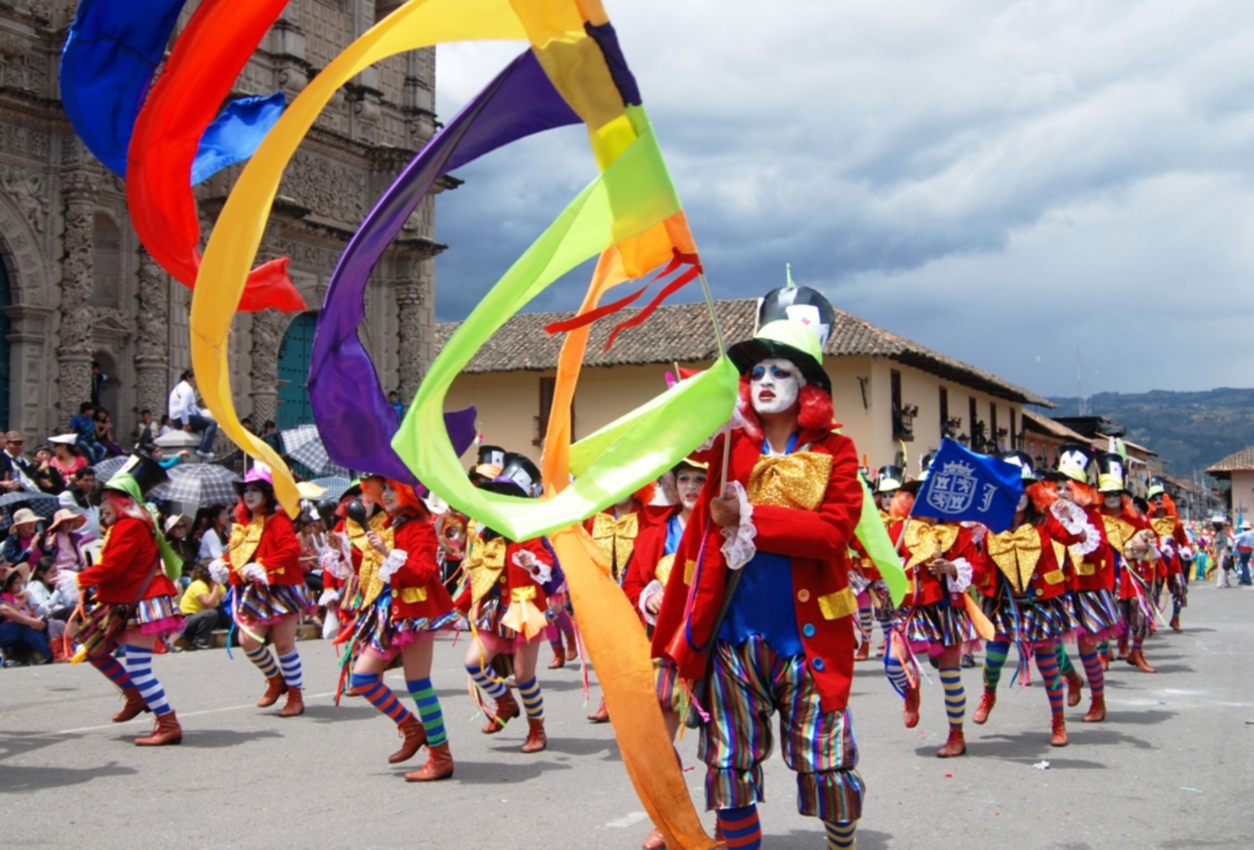 CARNAVAL DE CAJAMARCA: IMPULSO A LA RECUPERACIÓN DEL TURISMO