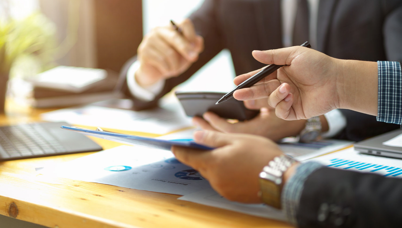 INVERSIÓN PRIVADA CAE 5.6% EN 2023, PERO HAY OPORTUNIDADES PARA CRECER