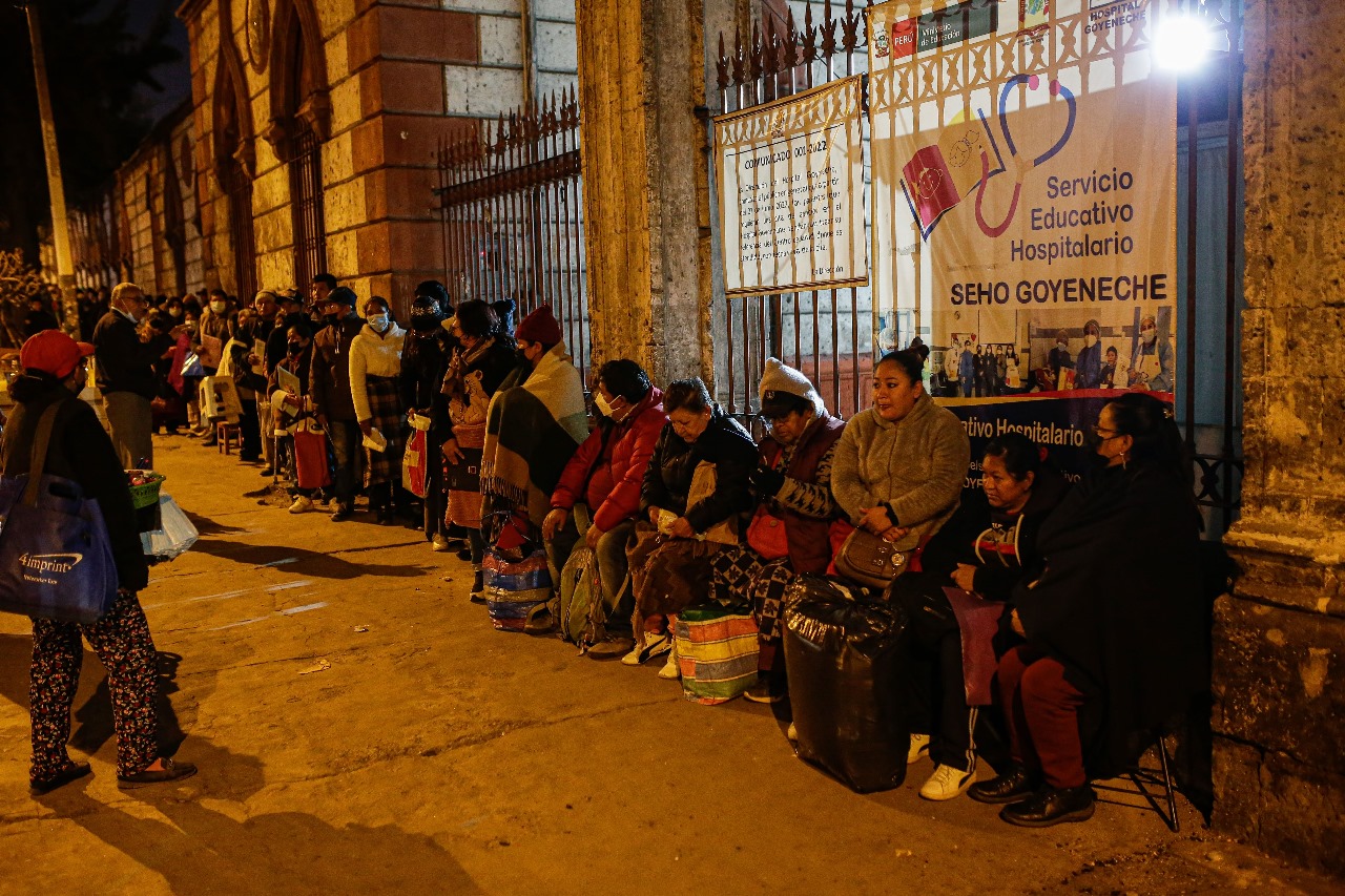 ¡SALUD EN CRISIS! URGE REFORMAR EL SISTEMA DE SALUD EN EL PERÚ