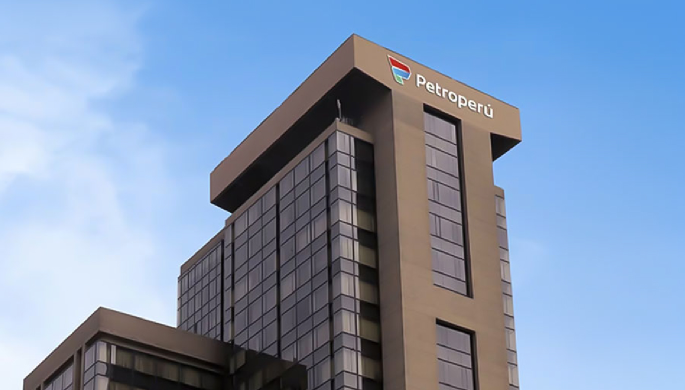 PETROPERÚ: SIN DINERO PARA OPERAR NI CAPACIDAD PARA INVERTIR