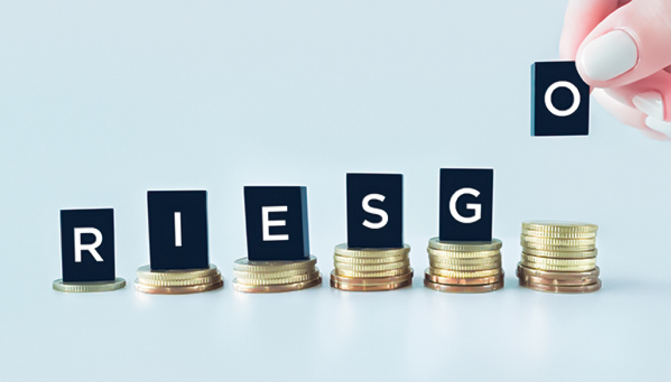 NECESITAMOS UN GOBIERNO QUE SE OBSESIONE CON LA INVERSIÓN Y NO LA RESTRINJA