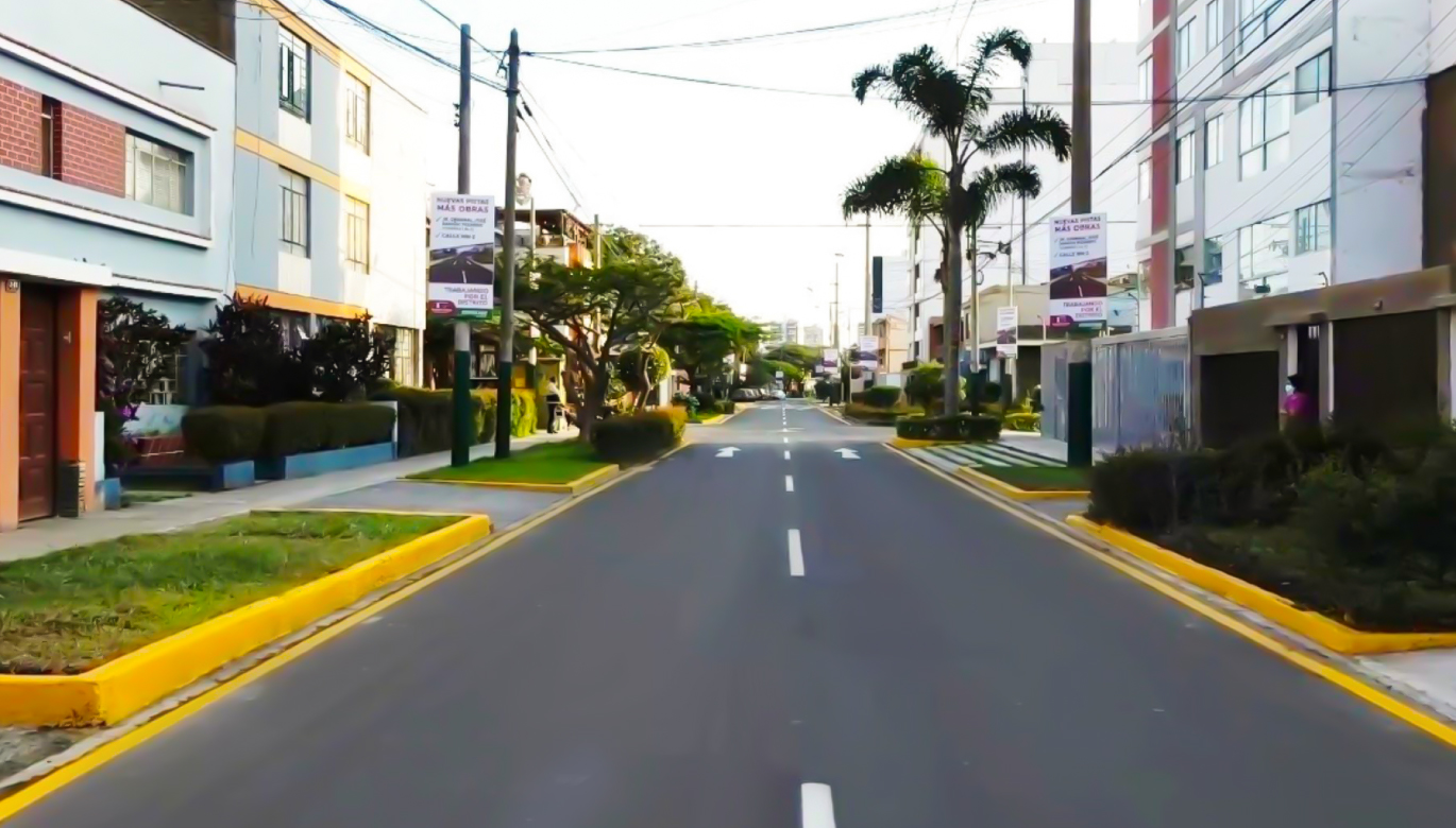 MUNICIPALIDADES DE CUATRO REGIONES CON MENOS DEL 50% DE EJECUCIÓN PRESUPUESTAL EN MEJORA DE VÍAS URBANAS