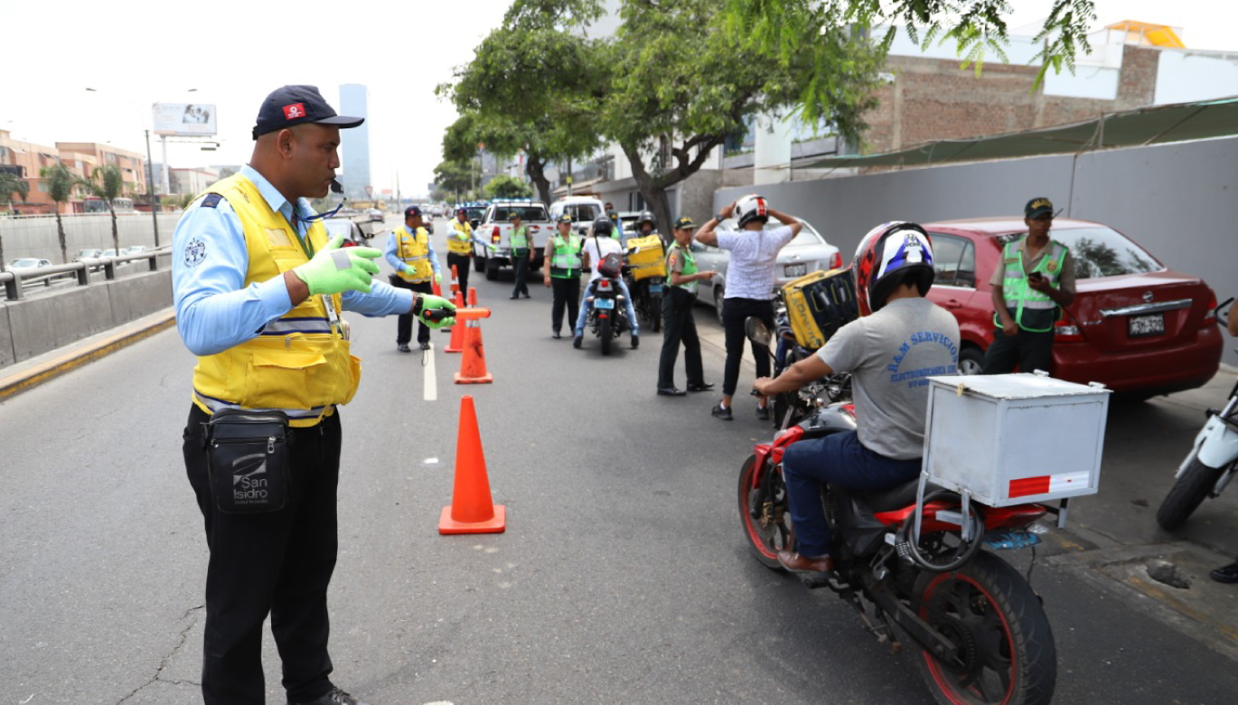 Modificatoria del reglamento nacional de administración de transporte incumple prácticas de calidad regulatoria