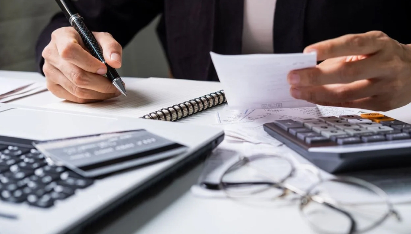 Crecimiento, déficit y recaudación: los tres ejes del Marco Macroeconómico Multianual 2026-2029